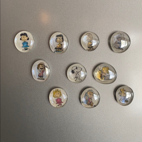 Other - Handmade Peanuts Magnet Set!